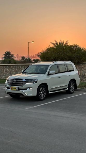 ⁦Toyota Land Cruiser 200 Series 200 Series Facelift 2⁩