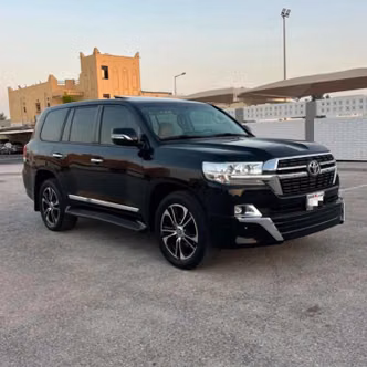 ⁦Toyota Land Cruiser 200 Series Рестайлинг 2⁩