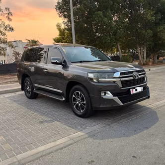 ⁦Toyota Land Cruiser 200 Series Рестайлинг 2⁩