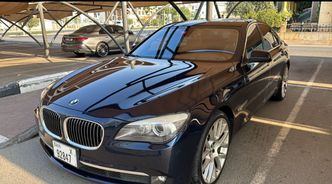 BMW 7 Series V (F01/F02/F04) عملية فيس ليفت V (F01/F02/F04)