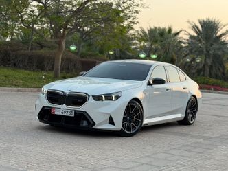 BMW M5 VII (G90)