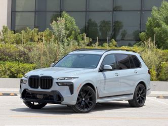 BMW X7 I (G07) فيس ليفت