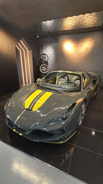 ⁦Ferrari F8 F142MFL⁩