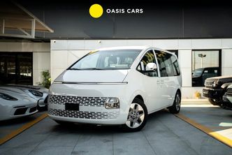⁦Hyundai Staria⁩