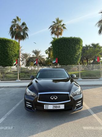 Infiniti Q50 أنا فيس ليفت