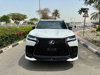 Lexus LX 700h رابعاً