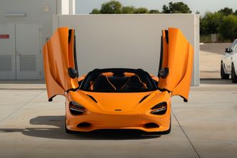 McLaren 750S