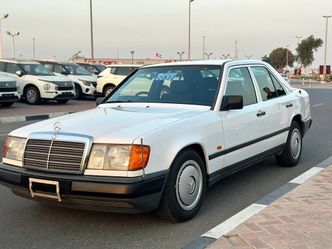 Mercedes-Benz W124