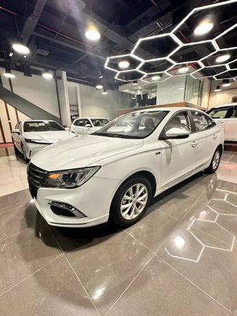 ⁦MG 5 (GT) أنا فيس ليفت⁩