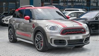 MINI Countryman John Cooper Works ثانياً