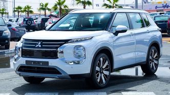 ⁦Mitsubishi Outlander IV Facelift⁩