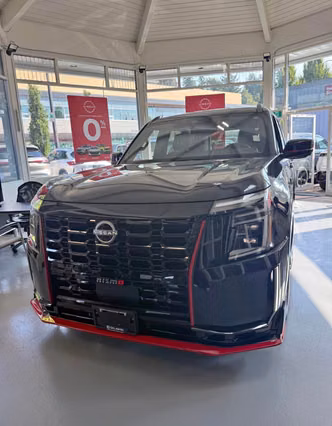 Nissan Armada ثالثاً