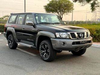 ⁦Nissan Patrol عملية فيس ليفت V (Y61)⁩