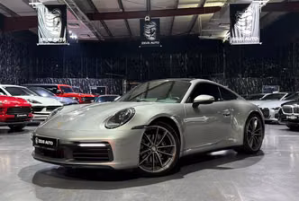 Porsche 911 Carrera ثامناً (992)