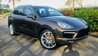 Porsche Cayenne Turbo S II (958)