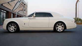 Rolls-Royce Phantom VII Series II (RR01)