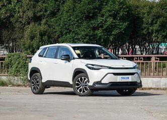 ⁦Toyota Frontlander⁩