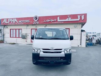 Toyota HiAce عملية فيس ليفت H200