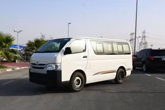 Toyota HiAce عملية فيس ليفت H200