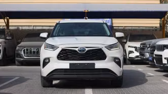 Toyota Highlander IV (U70)