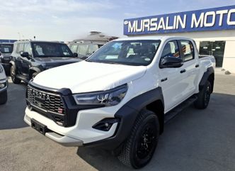 Toyota Hilux MHEV عملية فيس ليفت الثامن 2