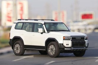 ⁦Toyota Land Cruiser Prado 250 Series⁩