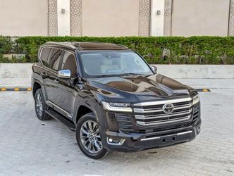 Toyota Land Cruiser Twin Turbo السلسلة 300