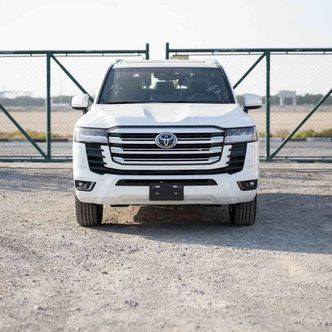 Toyota Land Cruiser السلسلة 300