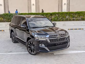 Toyota Land Cruiser 200 Series Рестайлинг 2
