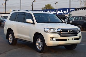 ⁦Toyota Land Cruiser 200 Series 200 Series Facelift 2⁩