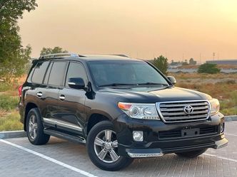 ⁦Toyota Land Cruiser 200 Series Рестайлинг 1⁩