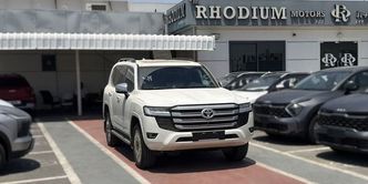 ⁦Toyota Land Cruiser 300 Series⁩