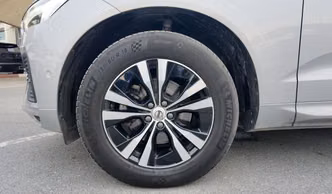 Volvo XC60 فيس ليفت الثاني