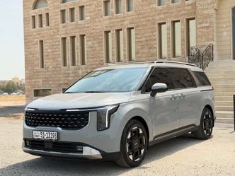 ⁦Kia Carnival فيس ليفت IV⁩