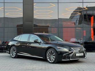 ⁦Lexus LS V⁩