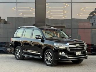⁦Toyota Land Cruiser 200 Series Рестайлинг 2⁩