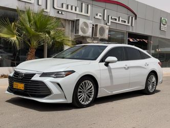 Toyota Avalon V