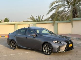 Lexus IS 200t ثالثاً فيس ليفت
