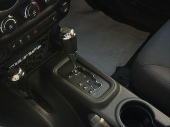 Jeep Wrangler IV (JL)