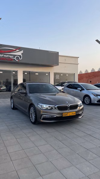 BMW 5 Series 530i سابعاً (G30/G31)