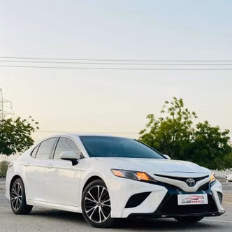 Toyota Camry VIII (XV70)