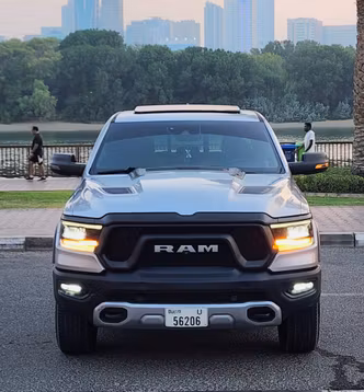 RAM 1500 V