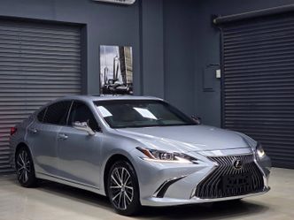 Lexus ES VII (XZ10) Facelift