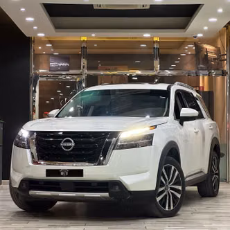 Nissan Pathfinder V
