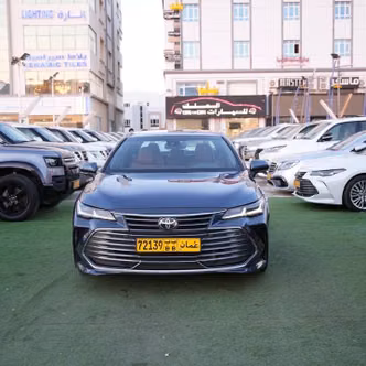 Toyota Avalon V