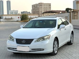 Lexus ES V