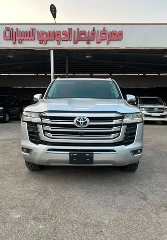 ⁦Toyota Land Cruiser Twin Turbo السلسلة 300⁩