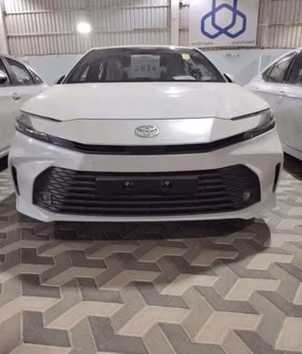 Toyota Camry التاسع (XV80)