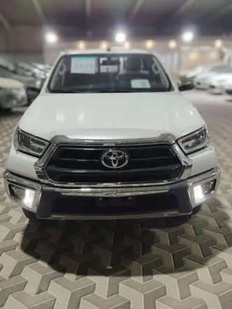 Toyota Hilux VIII