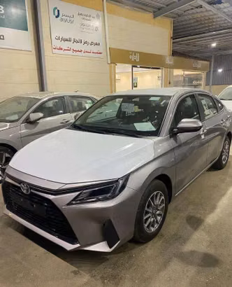 Toyota Yaris IV (AC100)